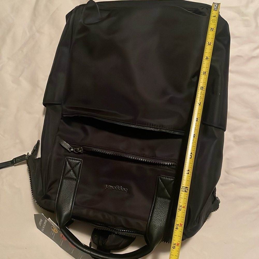 Baggalini Backpack - Picture 8 of 11